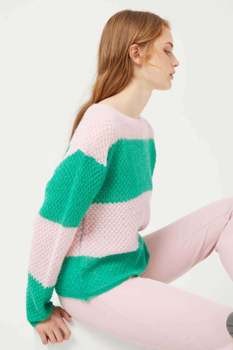 Ροζ ριγέ πλεκτό πουλόβερ  