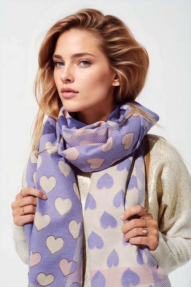  PURPLE SCARF WITH HEARTS  